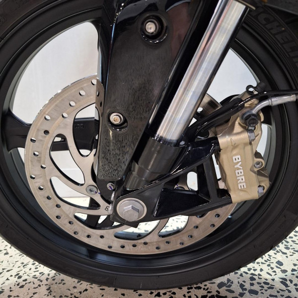 2026 BMW G 310 R G 310 image 23