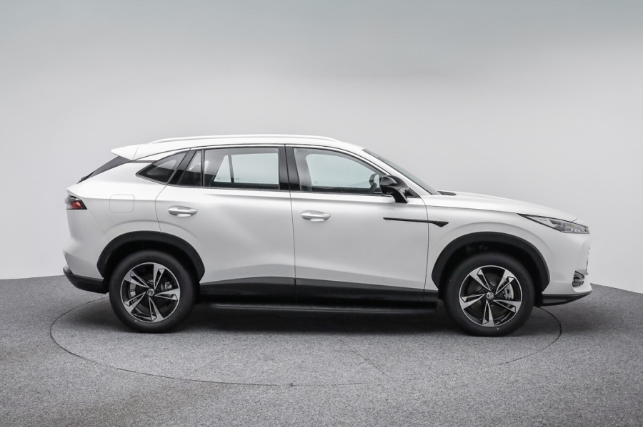 2026 MG HS Super Hybrid Excite SUV Image 7