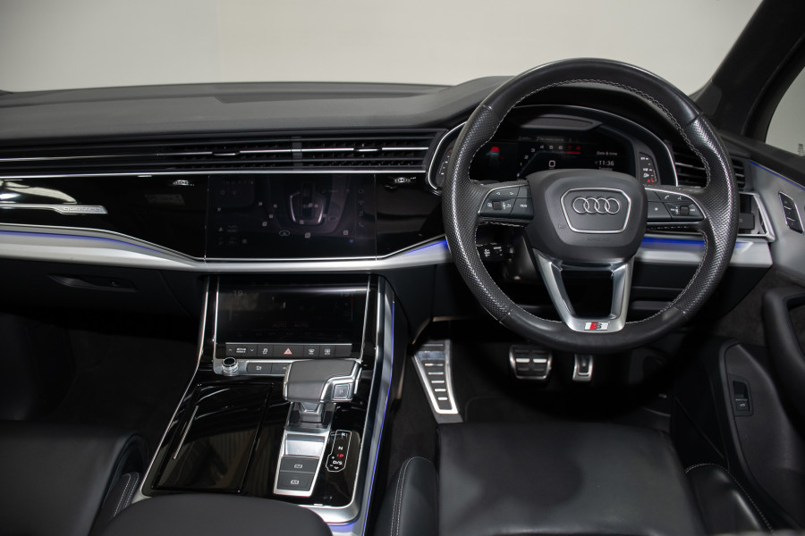 2021 Audi Q7 4M 55 TFSI S line SUV Image 23
