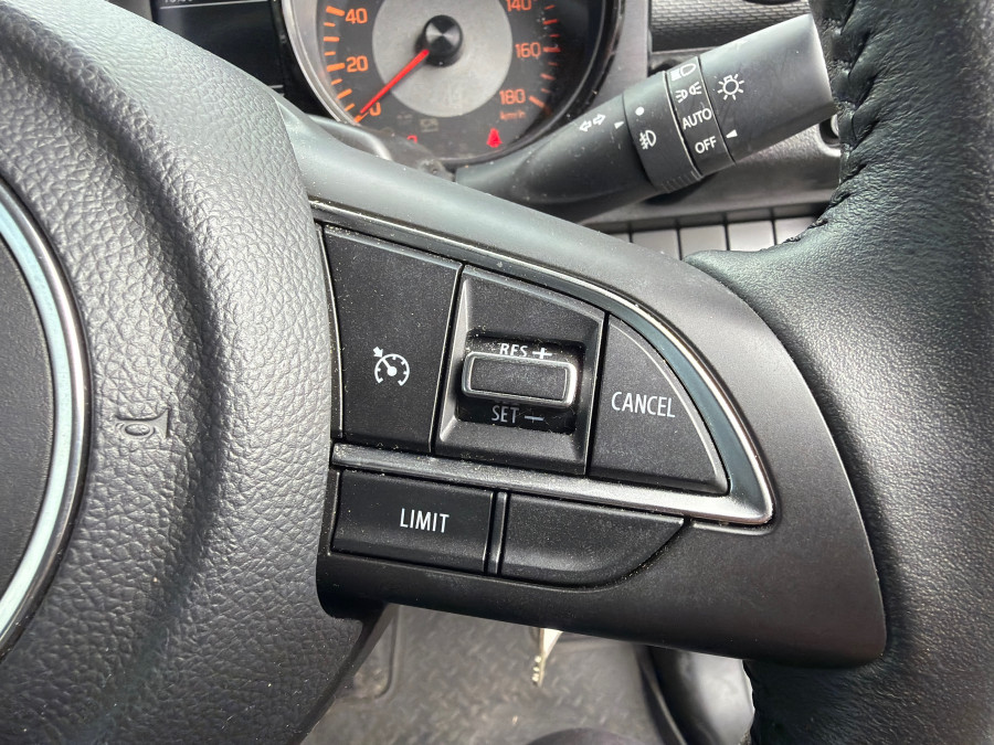 2024 Suzuki Jimny JB74 GLX Coupe Image 16