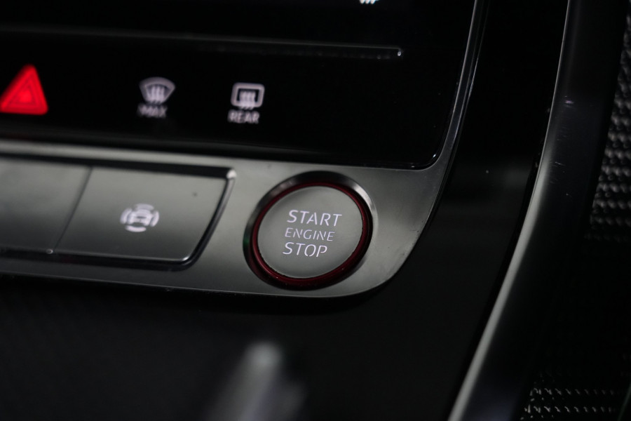 2020 Audi SQ8 F1 TDI SUV Image 18
