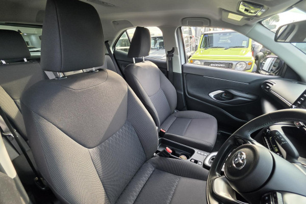 2023 Toyota Yaris Cross MXPB10R GX SUV Image 14