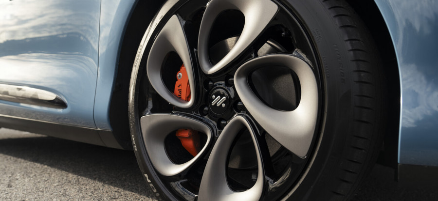 2025 MG IM6 S12L Performance SUV Image 6
