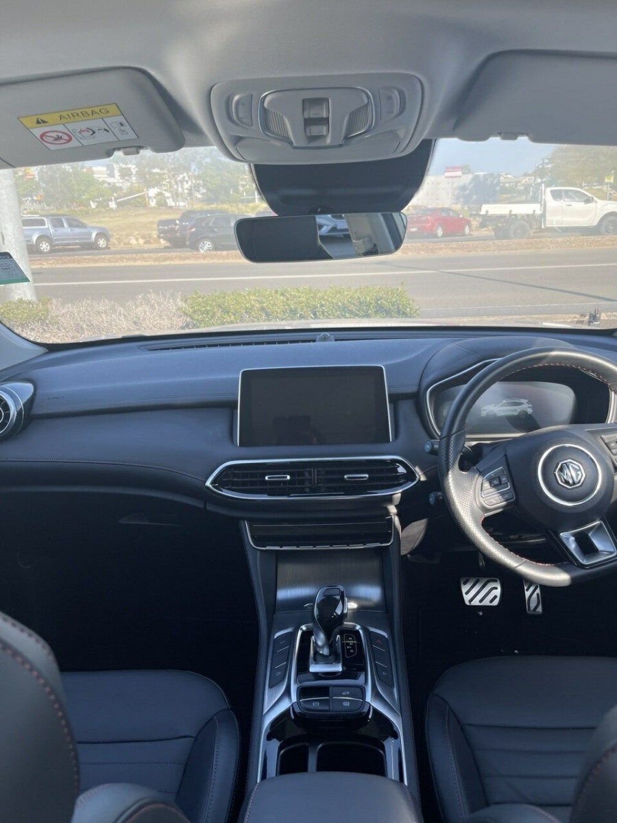 2021 MG HS Plus EV SAS23 Essence SUV Image 3