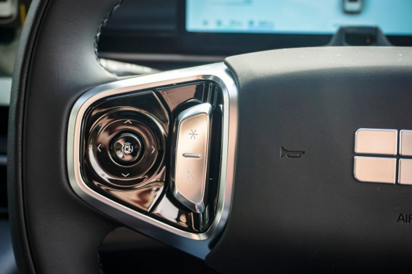 2025 MY26 Geely Starray EM-i P145 Complete SUV Image 19