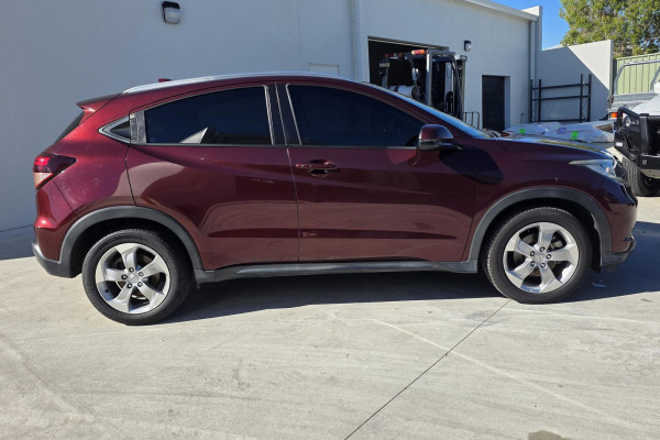 2016 Honda HR-V  VTi-S SUV Image 2