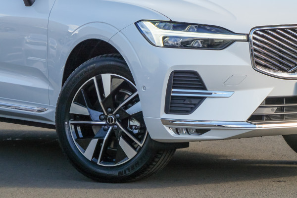 2026 Volvo XC60 UZ Plus B5 Bright SUV Image 6