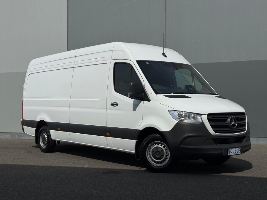 2026 Mercedes-Benz Sprinter VS30 417CDI LWB Van Image 1