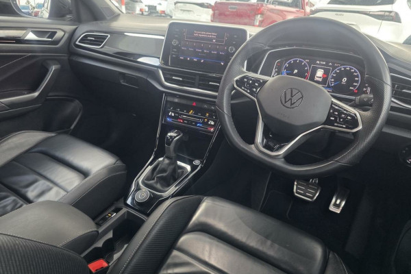 2022 MY23 Volkswagen T-Roc D11 140TSI R-Line SUV Image 10