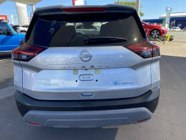 2025 Nissan X-Trail T33 ST-L e-POWER SUV image 4