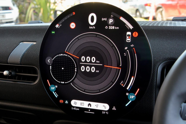 2026 MINI Cooper F65 C Favoured Hatch