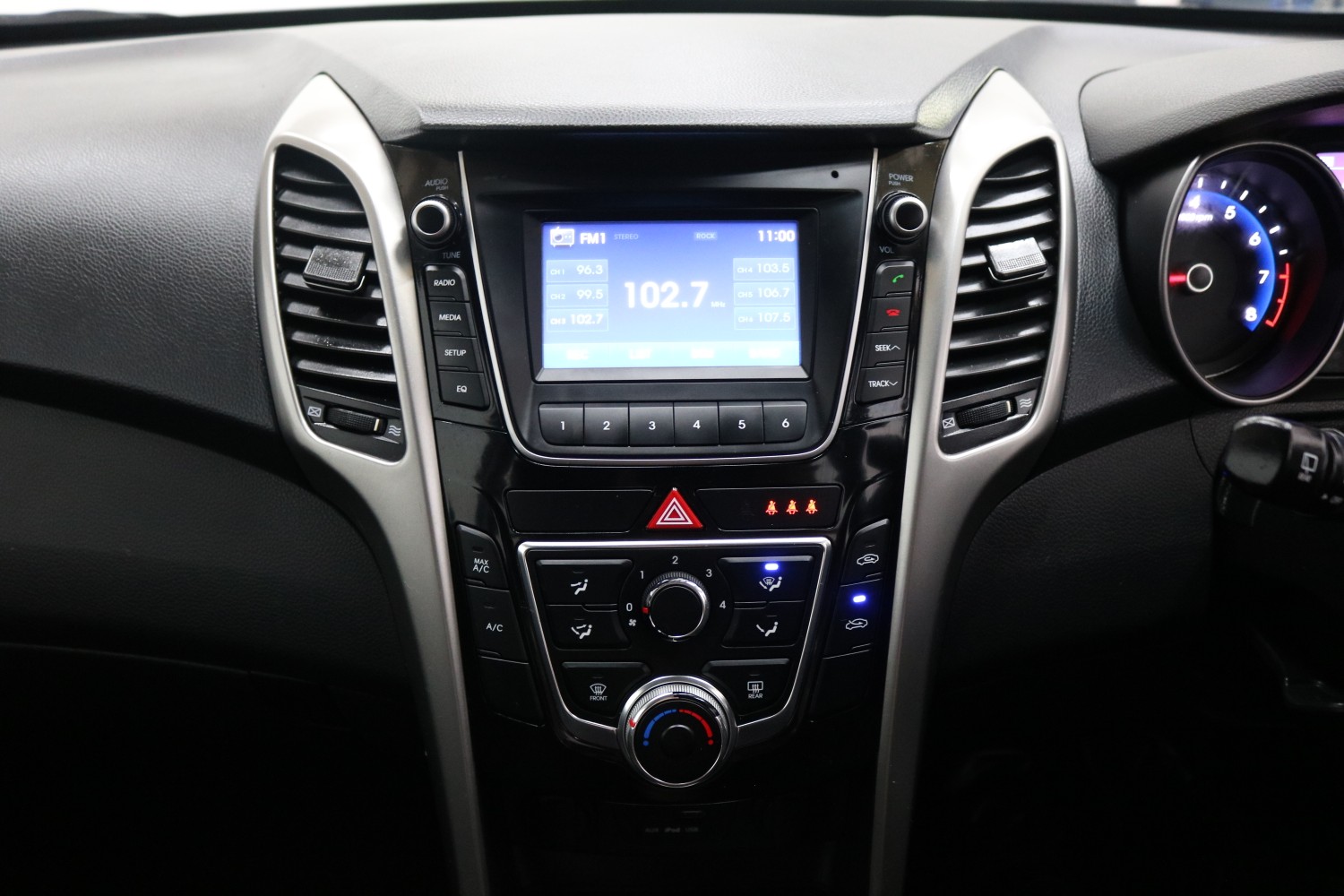 2015 Hyundai I30 PB MY15 ACTIVE Hatch Image 9