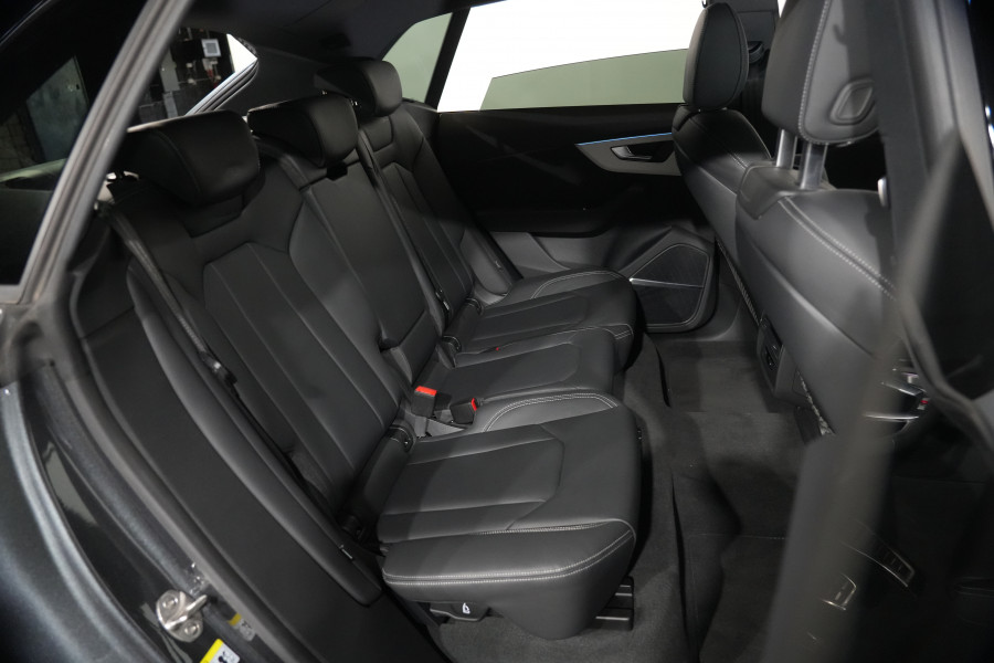 2024 Audi Q8 F1 60 TFSI e S Line SUV