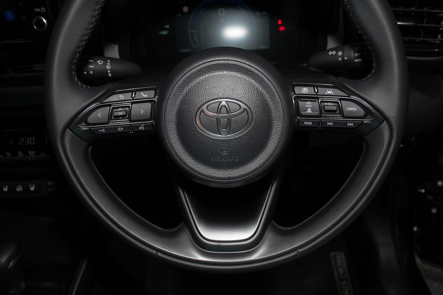 2024 Toyota Yaris Cross MXPJ15R Urban SUV