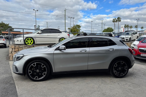 2017 Mercedes-Benz GLA-Class X156 GLA250 SUV Image 9