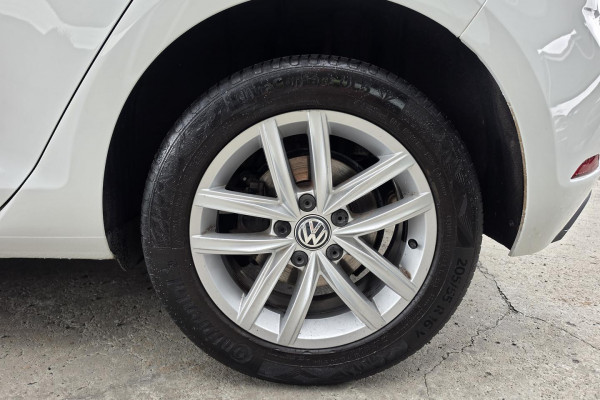 2017 MY18 Volkswagen Golf 7.5 110TSI Hatch Image 11
