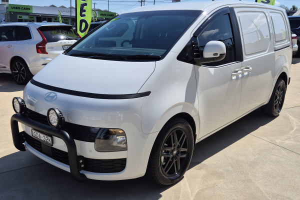 2026 MY27 Hyundai Staria Load US4.V4  Van Image 3