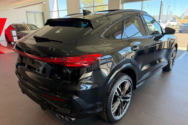 2025 Audi SQ5 GU  SUV Image 3