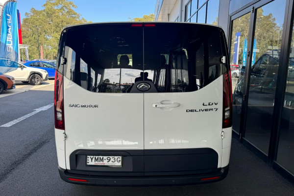 2024 LDV Deliver 7   Van