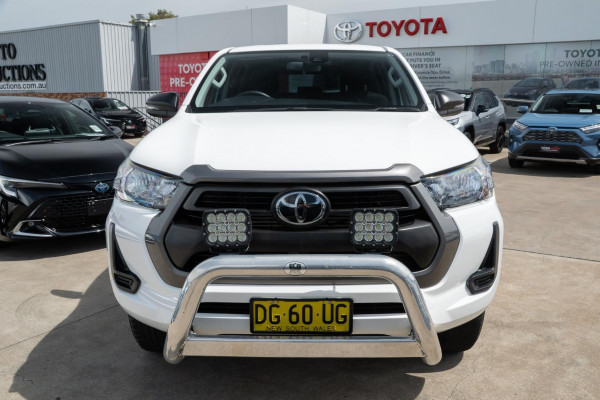 2023 Toyota HiLux GUN126R SR Cab Chassis Image 4