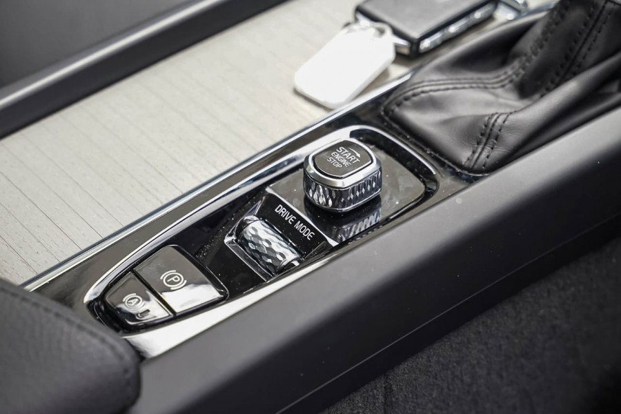 2019 MY20 Volvo V60 F-Series T5 Inscription Wagon Image 16