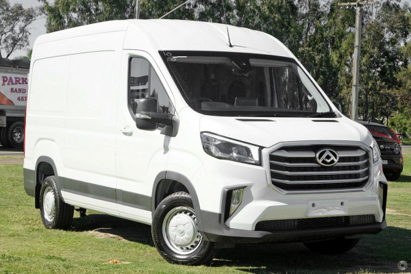 2023 LDV Deliver 9  11-Seat Bus
