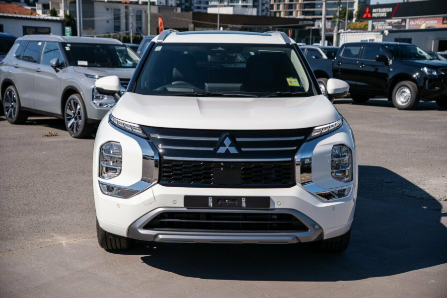 2025 Mitsubishi Outlander ZM Exceed SUV Image 5