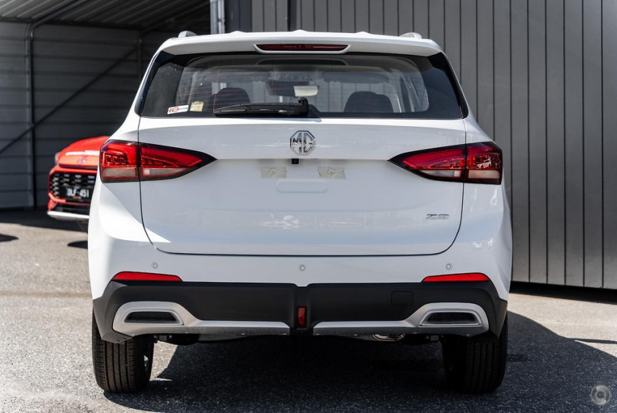 2025 MG ZS ZS32 Essence SUV Image 8