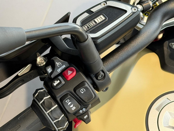 2026 BMW R 12 G/S Enduro R 12 image 8