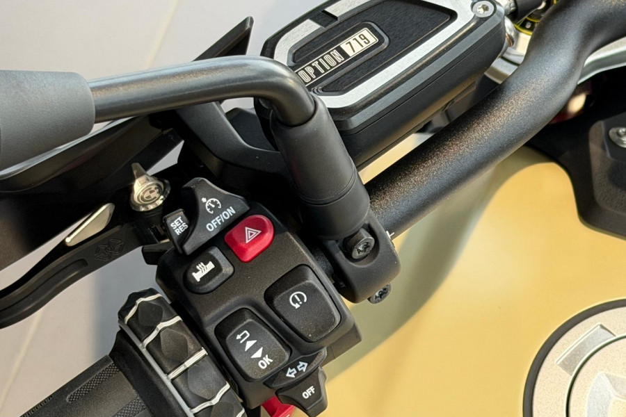 2026 BMW R 12 G/S Enduro R 12