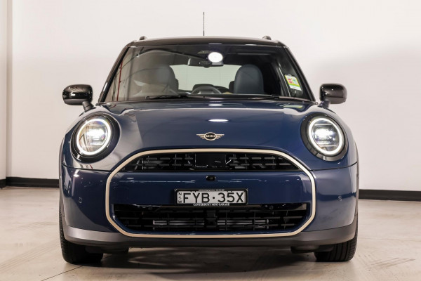 2025 MINI Cooper F65 C Favoured Hatch