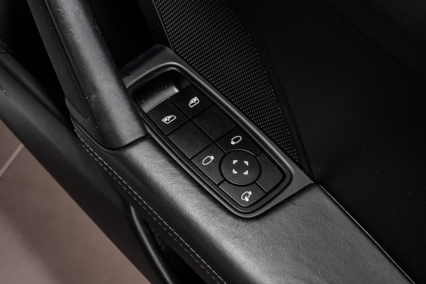 2024 Porsche 911 992 Carrera Coupe image 17