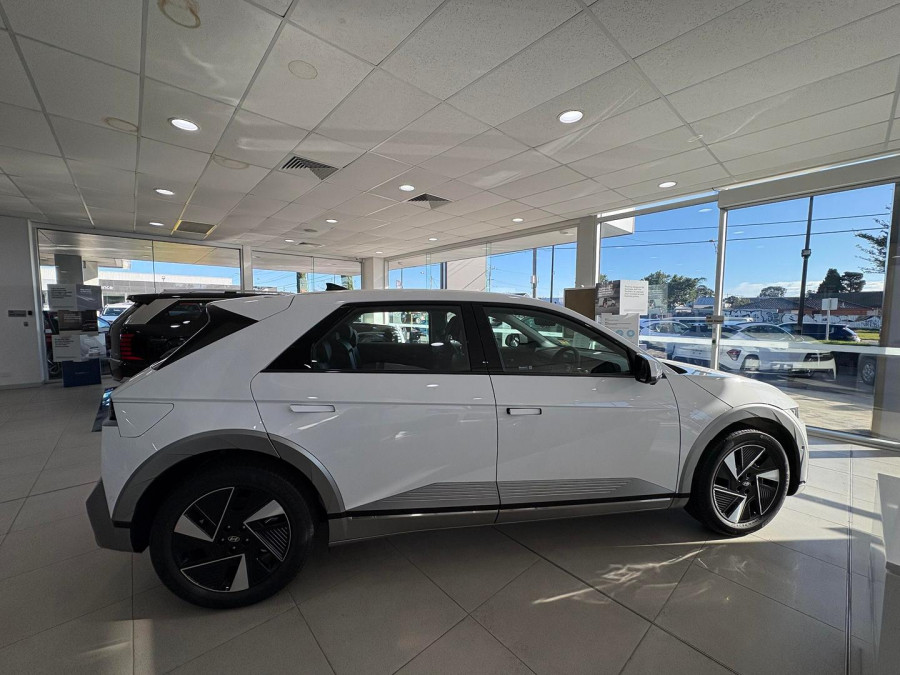 2026 Hyundai IONIQ 5 NE.V6  SUV Image 11