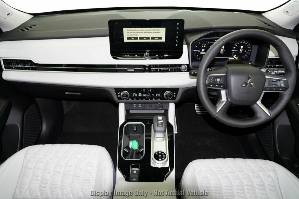 2025 Mitsubishi Outlander ZM Exceed SUV Image 5