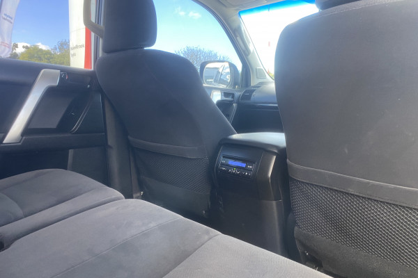 2018 Toyota LandCruiser Prado GDJ150R GXL SUV Image 18