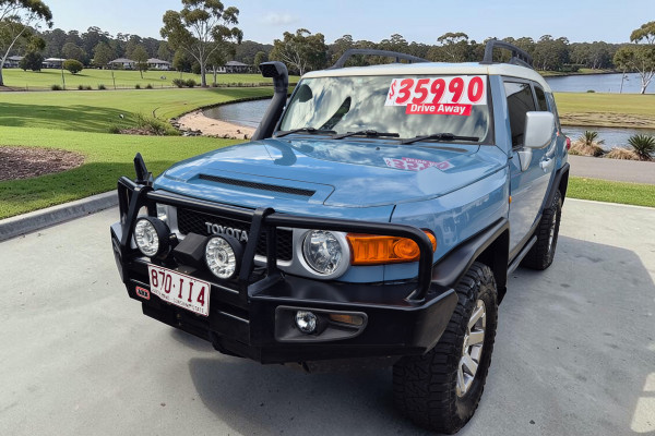 2015 MY14 Toyota FJ Cruiser GSJ15R SUV Image 3