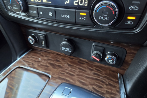 2024 Nissan Patrol Y62 Ti-L SUV Image 19