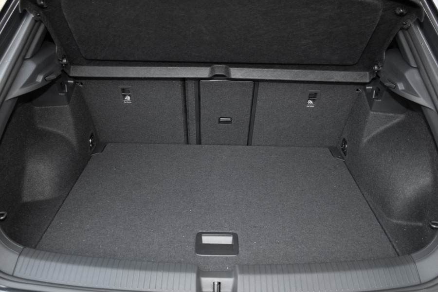 2025 MY26 Volkswagen T-Roc D11 140TSI R-Line SUV Image 21