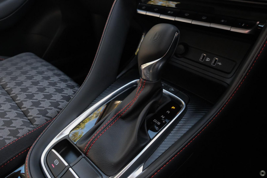 2024 MG ZST S13 Core SUV Image 20