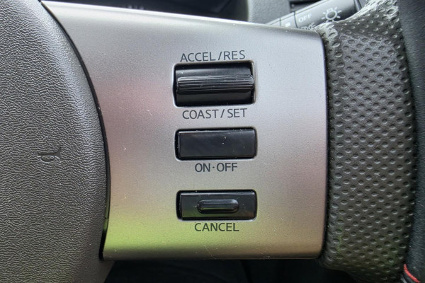 2015 MY14 Nissan Navara D40 Series 8 Silverline SE Dual Cab Pickup Image 25