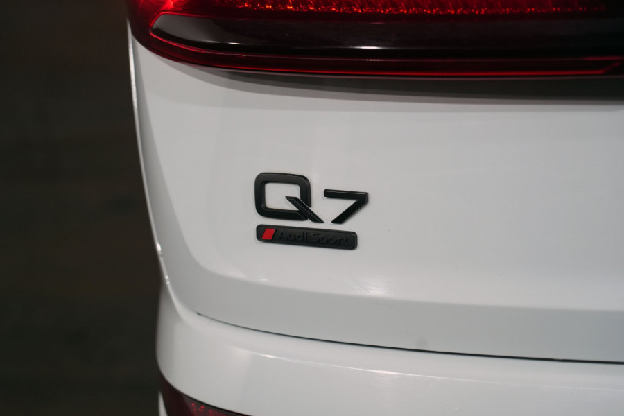 2022 Audi Q7 4M 55 TFSI S line SUV