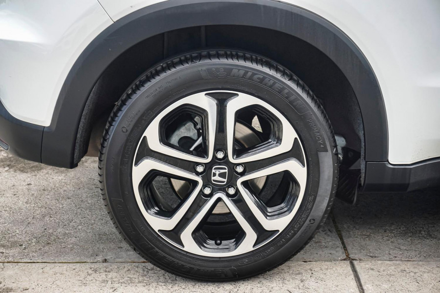 2015 Honda HR-V  VTi-L SUV Image 20