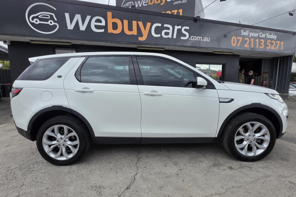 2017 Land Rover Discovery Sport L550 TD4 HSE SUV Image 8