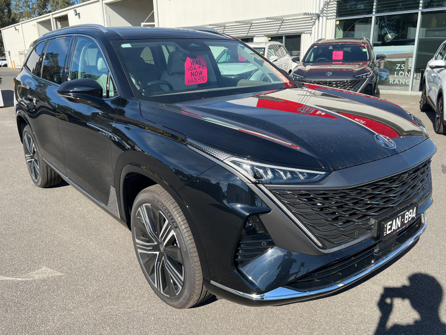 2025 MG QS IS31 Essence SUV Image 3