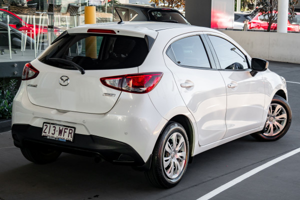 2015 Mazda 2 DJ Series Neo Hatch Image 2