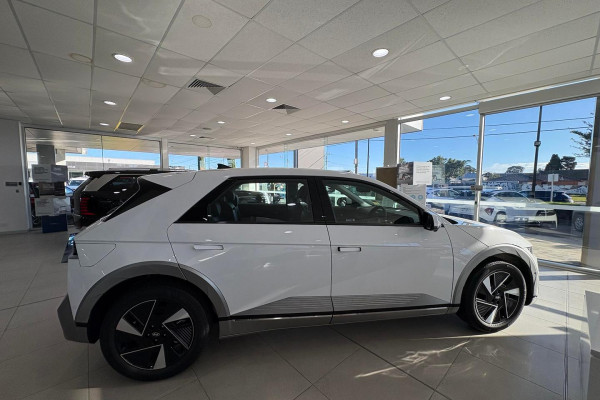 2026 Hyundai IONIQ 5 NE.V6  SUV Image 11