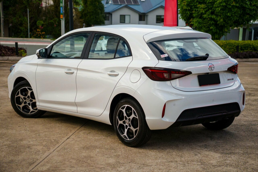 2025 MY25.5 MG MG3 ZP22 Essence Hybrid+ Hatch Image 2