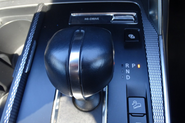 2024 Mazda CX-60 KH Series P50e GT SUV Image 20