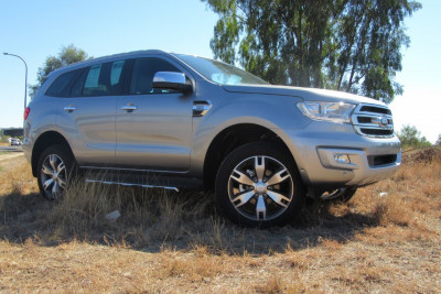 Ford Everest Titanium UA