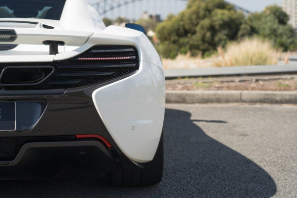 2016 Mclaren 650s Spider  Convertible Image 7
